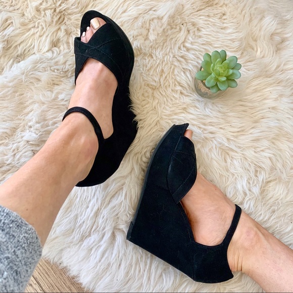 American Rag Shoes - American Rag Mary Jane Wedges Heels 6.5 or 7?